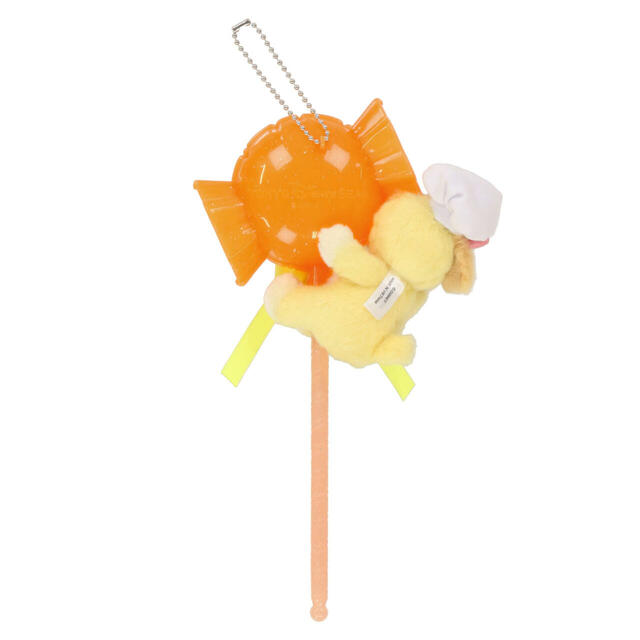 ぬいぐるみスティック 2,200円｜ダッフィー＆フレンズ｜販売店舗：東京ディズニーシー「マクダックス・デパートメントストア」｜発売日：2024年10月3日（木）