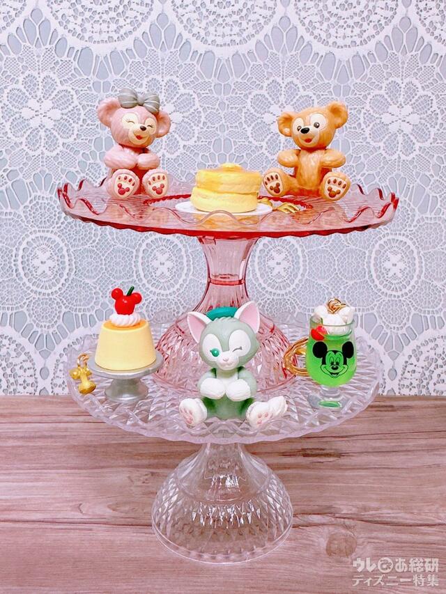 重ねることもできるインテリアスタンドは1つ110円