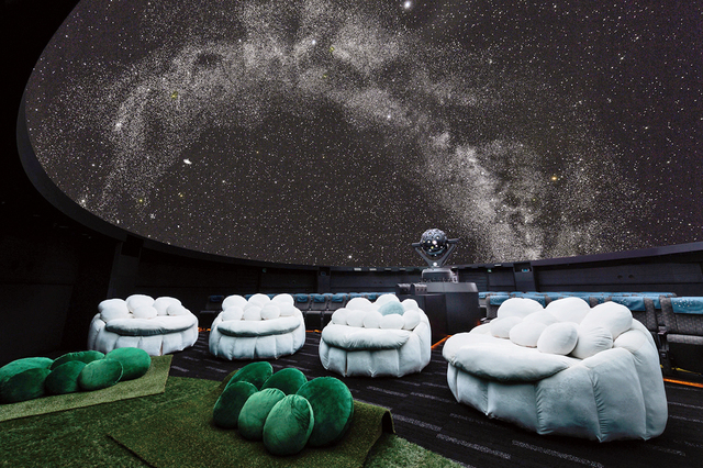 コニカミノルタプラネタリウム“満天”in Sunshine City