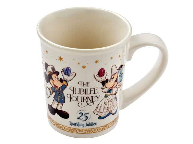 スーベニアカップ 対象メニューにプラス900円｜東京ディズニーシー25周年フードスーベニア｜販売店舗：東京ディズニーシー「ザンビーニ・ブラザーズ・リストランテ」｜発売日：2026年5月25日（月）