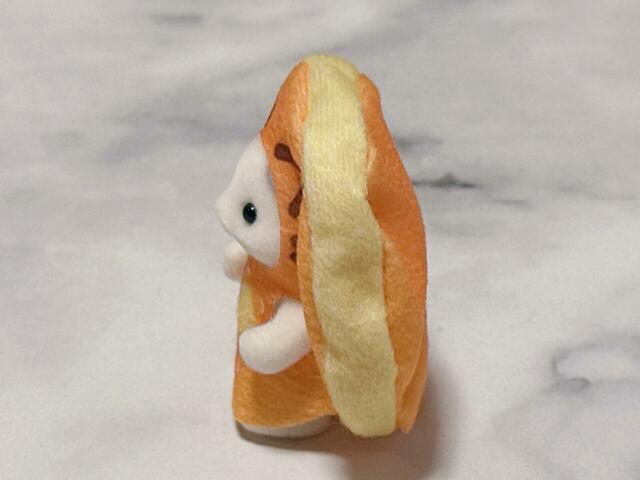 横から見た姿もかわいいです！