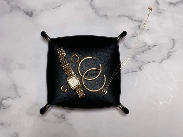 【CanDo（キャンドゥ）×LOVEHOME】フェイクレザートレー