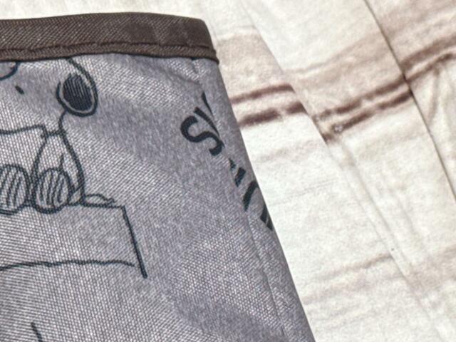 素材はポリエステル。厚手で丈夫な生地