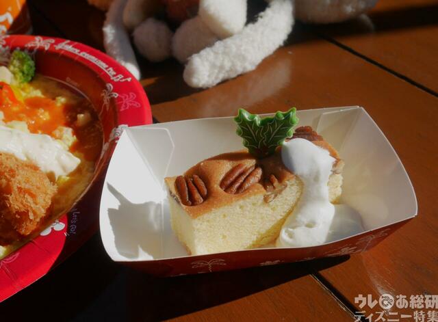 「東京ディズニーリゾートのクリスマス」 スペシャルメニュー|スペシャルセット|2,040円|販売店舗:グランマ・サラのキッチン