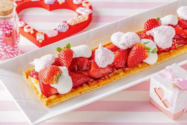 一段だけどナポレオン【ヒルトン東京『ストロベリー・ハートファクトリー』いちごスイーツビュッフェ】