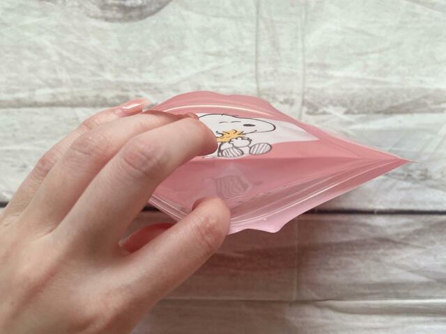 ジッパー付きなため、細かいものの整理にぴったり