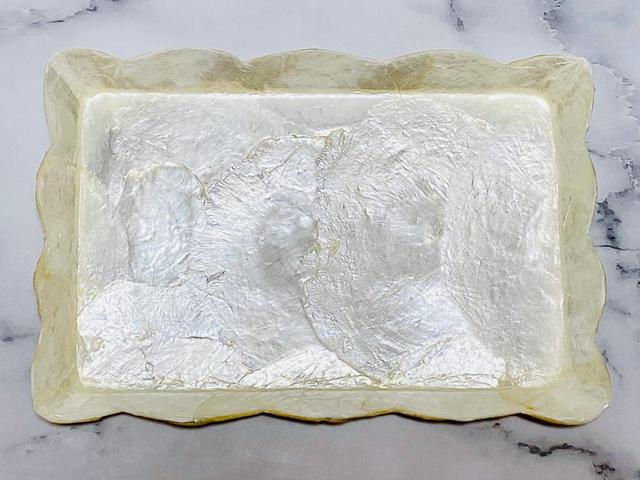 【ナチュラルキッチン】シェルトレーフリルスクエア／税込550円