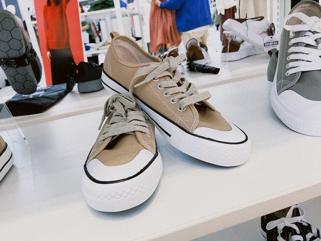 【ワークマン Wクッションキャンバスシューズ】なんと税込980円！