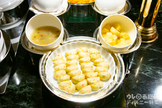 “ディズニー・イースター”ディナーブッフェ｜東京ディズニーランドホテル「シャーウッドガーデン・レストラン」