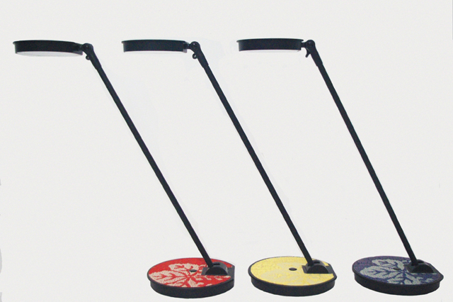 「ホテルオークラ東京」平安の間の壁紙を利用したZライト