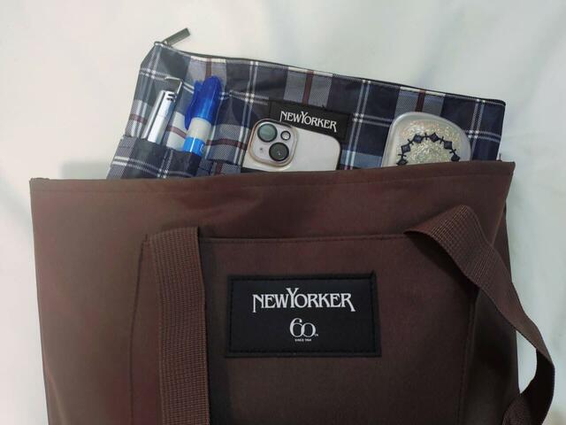 バッグの中に入れると、仕分けも便利