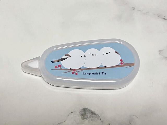 3羽のシマエナガがぎゅっと身を寄せている姿がかわいすぎる…！