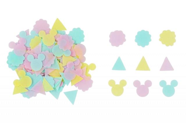 入浴料セット 1,500円｜内容量：10g×3包 3個セット ドリーミーシャボンの香り｜販売店舗：東京ディズニーランド「キングダム・トレジャー」、東京ディズニーシー「ヴィラ・ドナルド・ホームショップ」