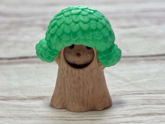 こちらももちろん自立します。顔をひょっこり出している姿が愛らしい♪