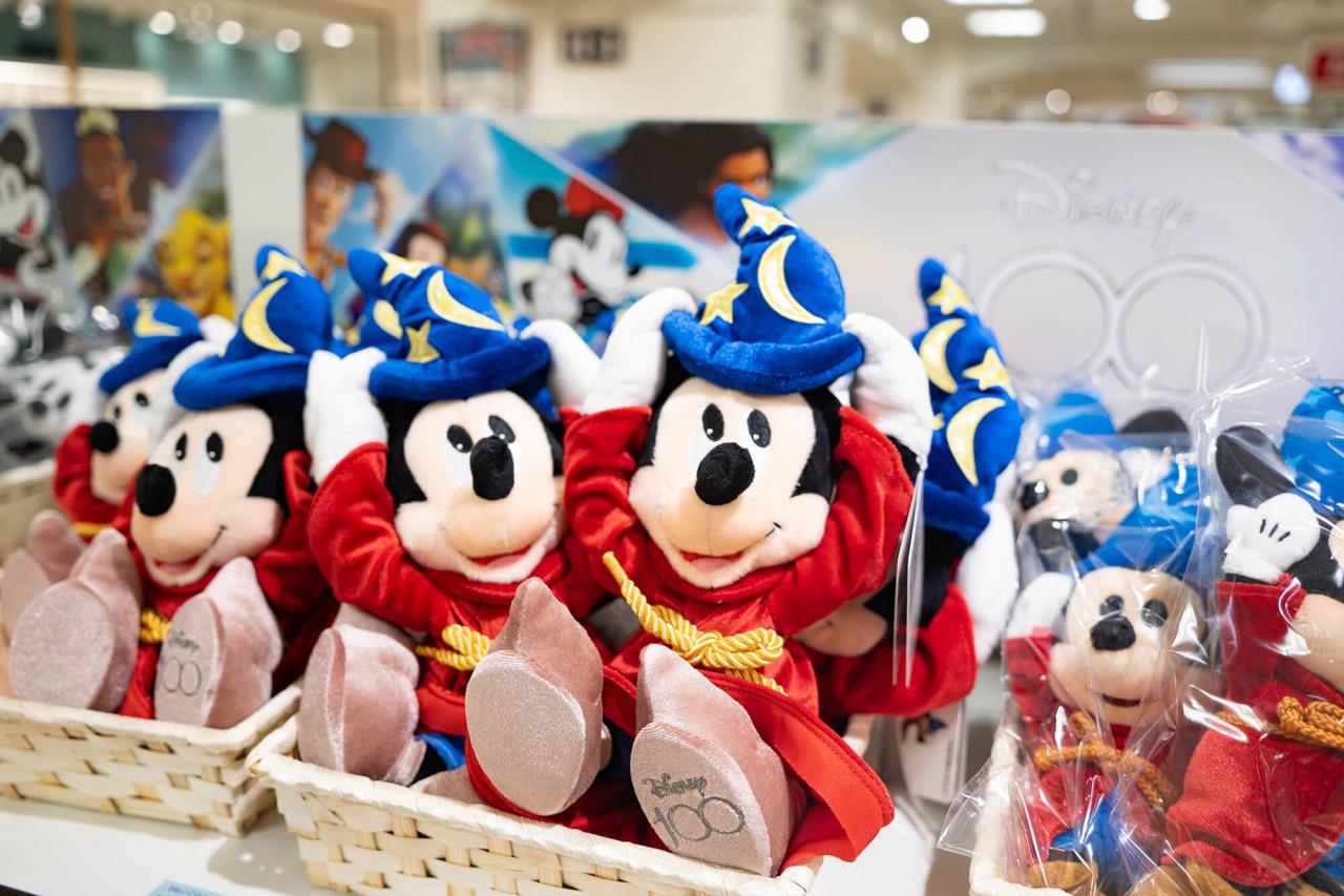 写真大量】「ディズニーグッズ」なんと約5千点！大型グッズイベント 
