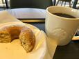 【スターバックス サイズアップモーニング】しっとりもっちり食感のドーナツとあっさり酸味のあるコーヒーの組み合わせが最高です