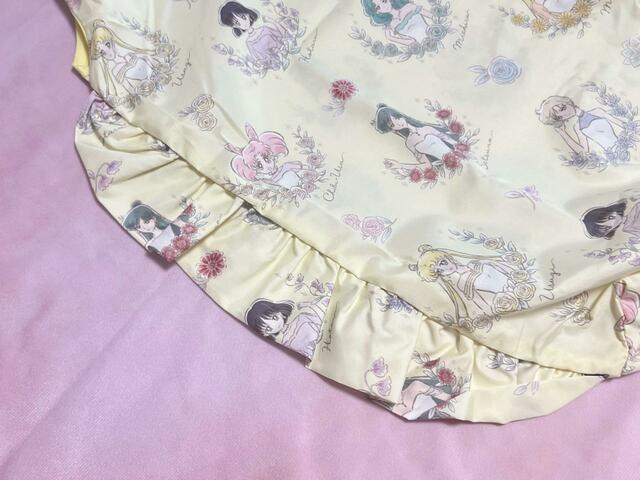 【3COINS×セーラームーン】サイドにはフリルが♡ロマンティックなデザインです