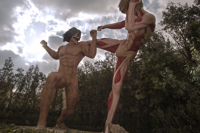 「巨人エレン VS 女型の巨人」2  ©諫山創・講談社/「進撃の巨人」製作委員会　画像提供：ユニバーサル・スタジオ・ジャパン