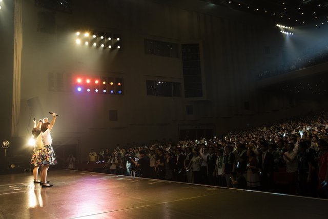 オフィシャルショット