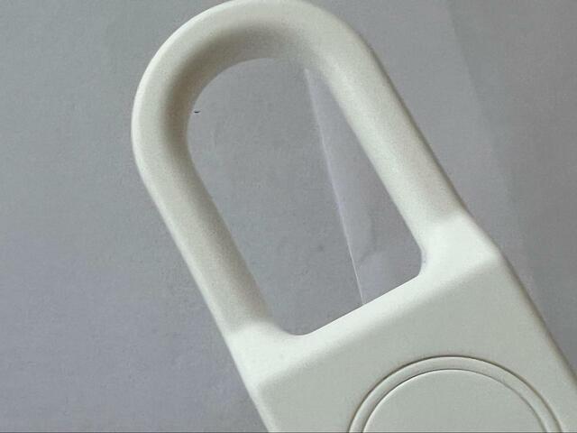 【セリア 室内干しハンガーキャッチ】ハンガーなどを引っ掛ける場所