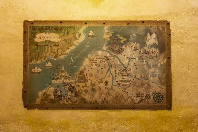 東京ディズニーシー「ファンタジースプリングス」内「アナとエルサのフローズンジャーニー」