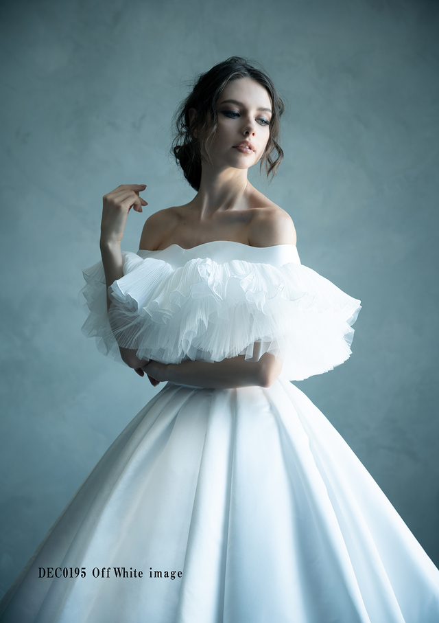 新作ウェディングドレスコレクション「Clef a decor-クレアデコール」DEC0195_Offwhite
