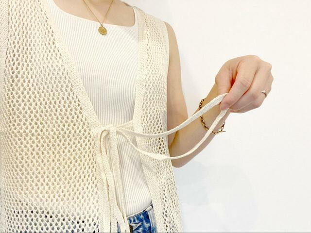 【maviru by KiraKiraShop wayメッシュワンピース】ベーシックな着こなし。フロントリボンもかわいい