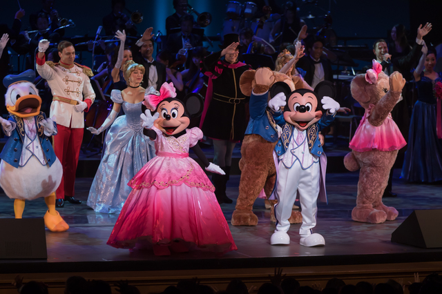 バレンタイン・ナイト 2016 「Season of the Heart」 ミッキーマウス ミニーマウス ドナルドダック ダッフィー シェリーメイ プリンセス 撮影:YOSHI