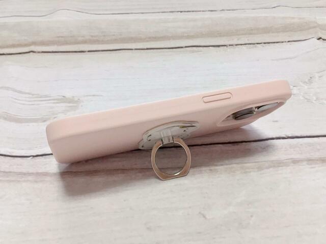 スマホスタンドとして使えるので便利！