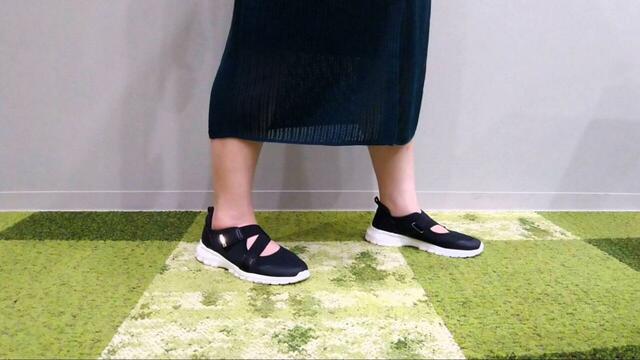 【ユニクロ レースニットワンピース】身長164cm・XLサイズ着用で、裾はふくらはぎの真ん中あたり