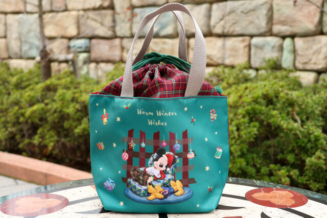 スーベニアランチケース 対象のメニューにプラス¥1300｜グリーンの側