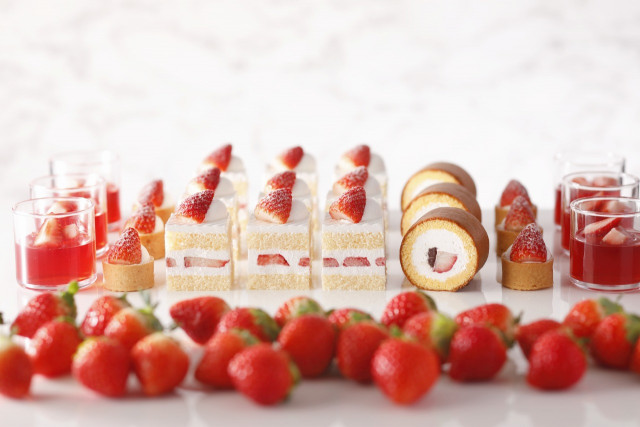 『あまおうスイーツ＆サンドウィッチビュッフェ～新・ホテルでいちご狩り～』