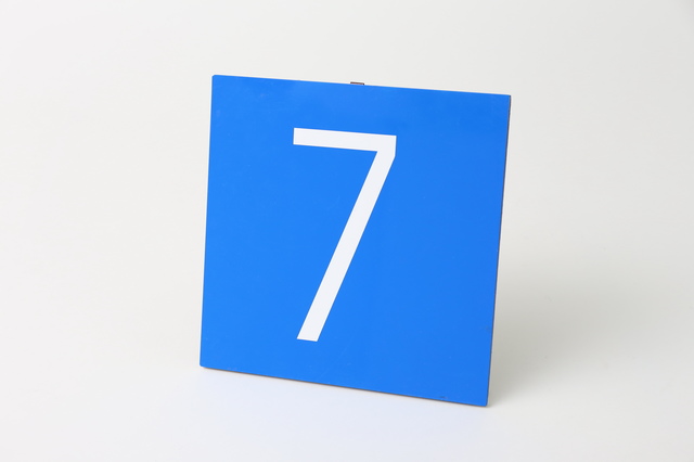 横アリBOXシート時計