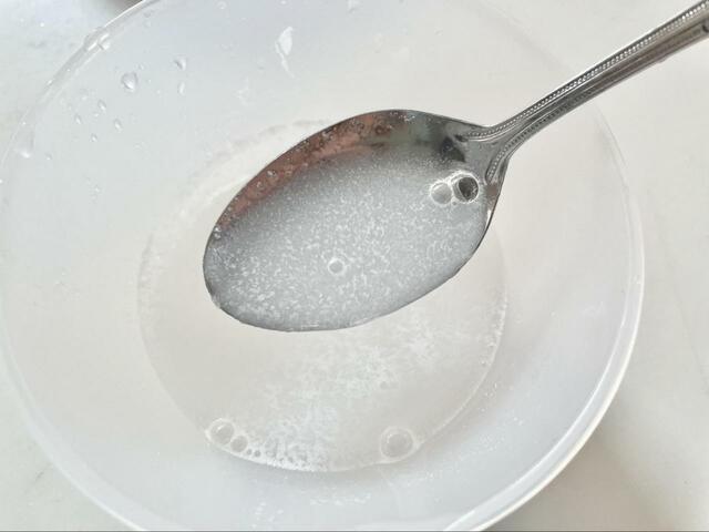 【ロケット石鹸　セスキ炭酸ソーダ】水に溶けやすいので洗濯にも利用しやすい