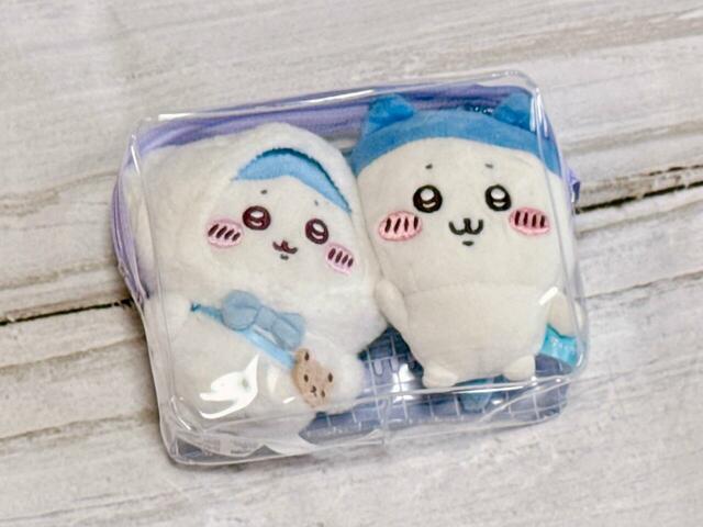 【ちいかわ DAISO限定デザイン】「マチ付きビニールポーチ ちいかわ」ちいかわの一般的なマスコットがちょうど収まるサイズ感なのも推しポイント！