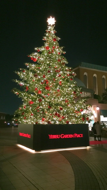 「Baccarat ETERNAL LIGHTS ―歓びのかたち―」