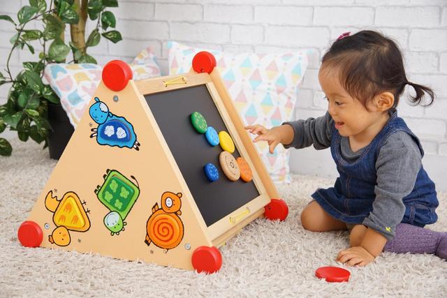 「指先レッスンBOX」遊んでいる様子