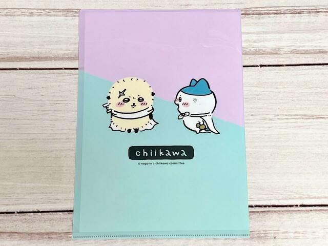 【ちいかわ100円雑貨】初めてラッコのことを「お師匠ッ…」と呼んだハチワレ。横顔もたまりませんね♡