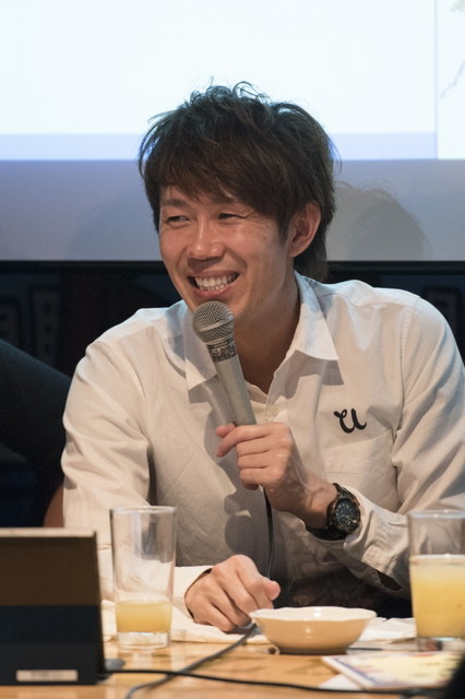 『プロ野球画報』イベント／トータルテンボス・大村朋宏、好きな球団は読売ジャイアンツ