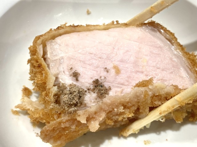 硫黄塩は硫黄の風味が面白い