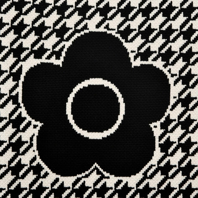 【MARY QUANT】ミニー トートバッグ ニット Minnie Collection 3,900円