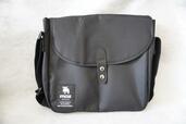 バッグ正面【moz BIG SHOULDER BAG BOOK】「moz（モズ）ビッグショルダーバッグ」価格：2,475円（税込）