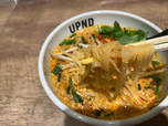 UPNoodleTOKYO/フォーにスープが絡みます!