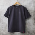 「タリーズコーヒー×マンハッタンポーテージ Tシャツ（チャコールグレー）」＜13,800円（税込）＞【「タリーズコーヒー×マンハッタンポーテージ」コラボレーションアイテムが新登場】