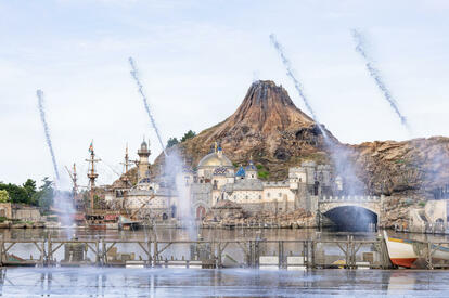 東京ディズニーリゾート 東京ディズニーリゾート】ミセスとコラボ＆お得な限定チケットも