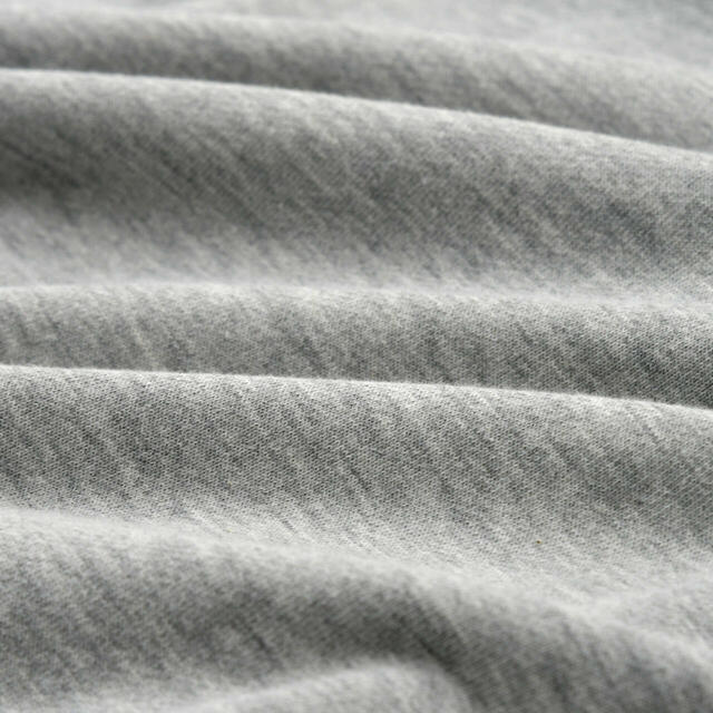 ミッキー 長袖パーカー スタンディングポーズ グレー MAGICAL LABEL 7,500円