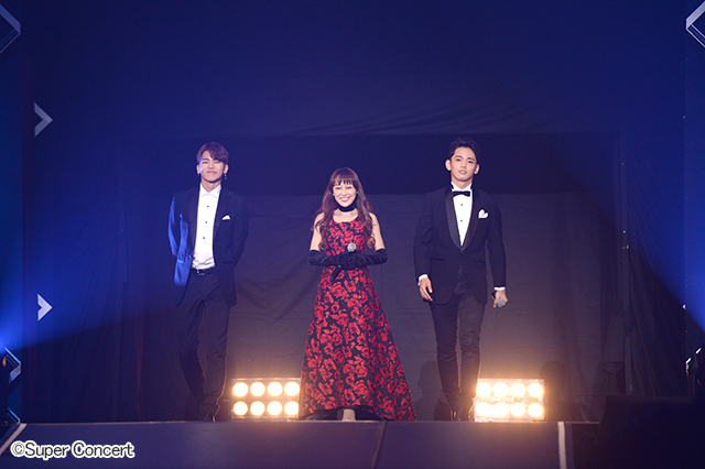 『SUPER CONCERT“The Show”2015』@さいたまスーパーアリーナ