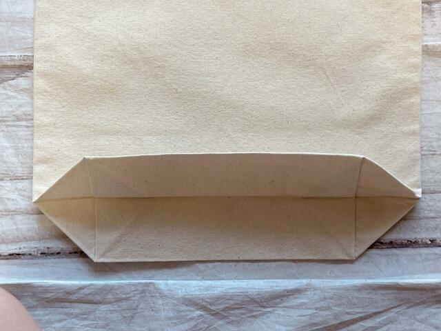 マチ付きなのもうれしいポイント！