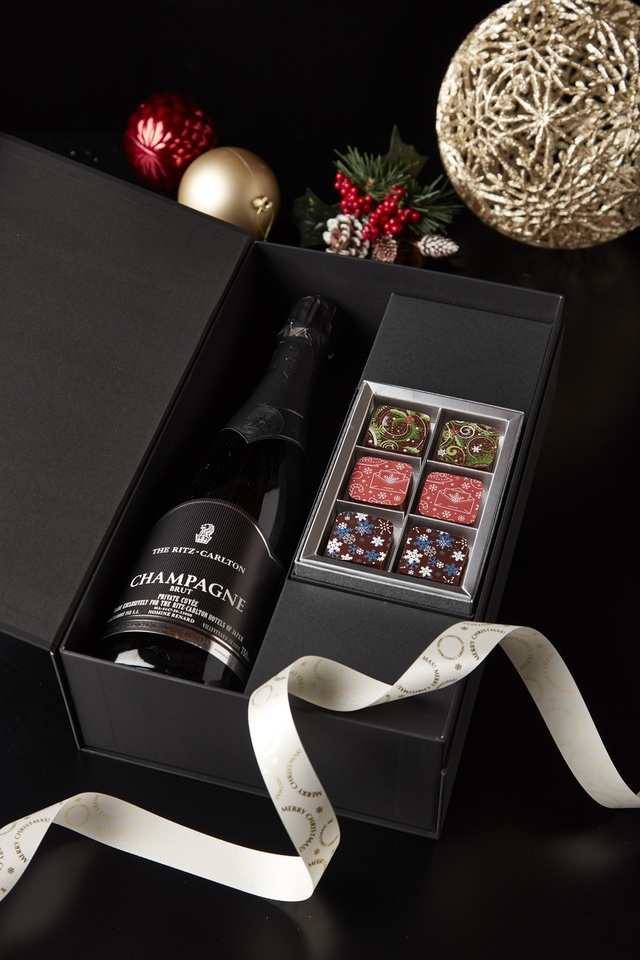 ホームメイドチョコレート「クリスマス」＆シャンパーニュ ボックス