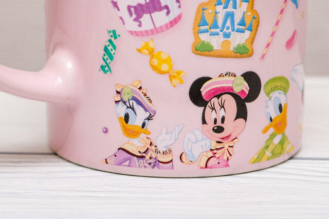 ストロベリームース、スーベニアカップ付き ¥1,200